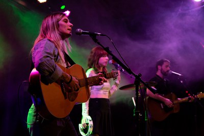 El MUD 2024 ha ofert aquest dijous el concert de River Omelet al Cafè del Teatre de l'Escorxador..