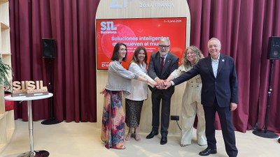 Larrosa i Bosch amb Pere Navarro i Blanca Sorigué, president i directora del Consorci de la Zona Franca, i Yasmina Vilagrassa, presidenta del Consell….