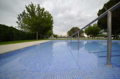 La piscina de Balàfia ha obert aquest matí per donar inici a la temporada.