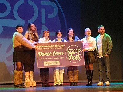 El duo de ball guanyador d'una altra de les modalitats del KPOP Fest..