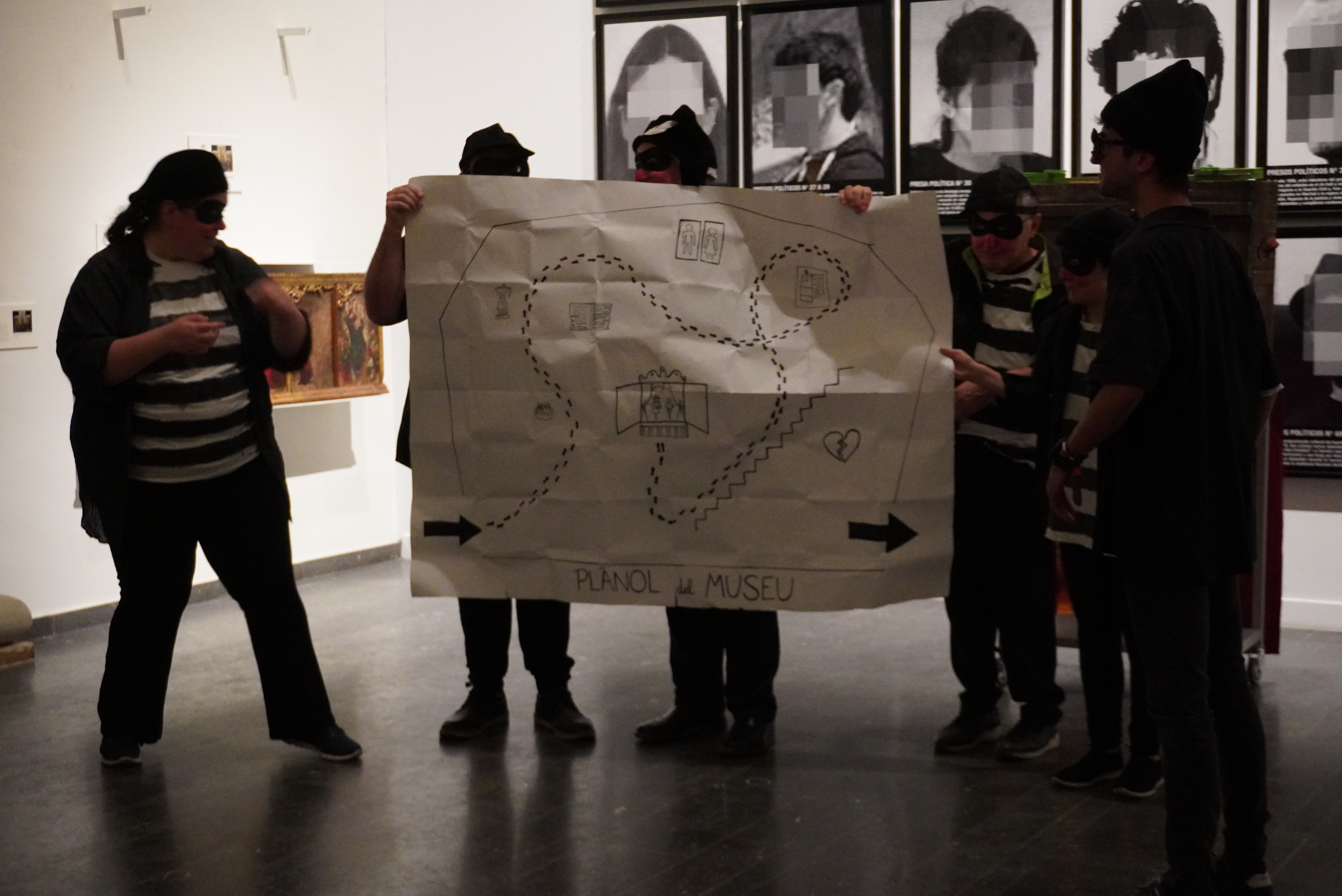 La representació teatral de la companyia La Màxima de la Fundació Ilersis