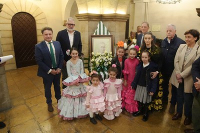 Una jove representació de la Casa d'Andalusia ha omplert l'acte de color..