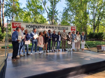 Un grup de militants, reconegut pels 25 anys de militància la federació de serveis públics de la UGT.