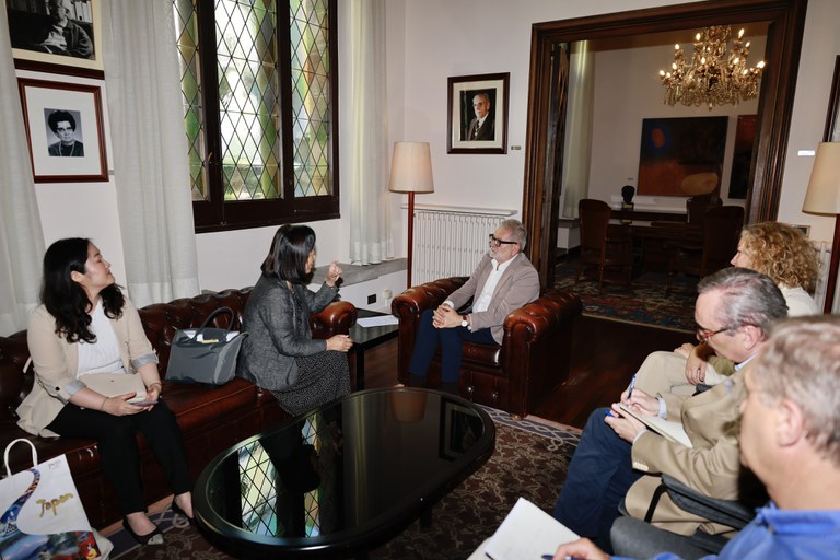 Un moment de la trobada, al despatx noble de la Paeria