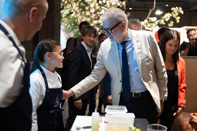 Lleida estrena el nou centre d’interpretació de la fruita Cosmofruita.