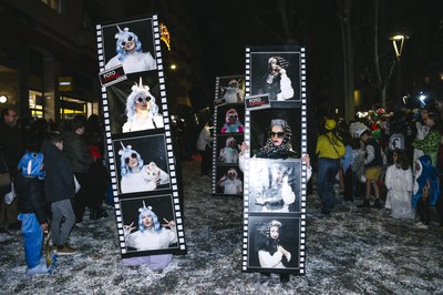 Una de les comparses que ha participat a la rua.