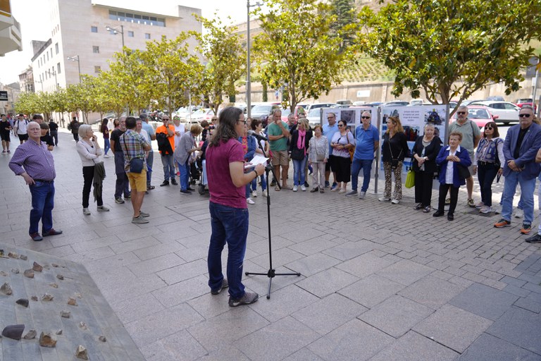 El president del Club Excursionista de Lleida, Jordi Climent, ha fet un parlament sobre la figura de Juanjo Garra