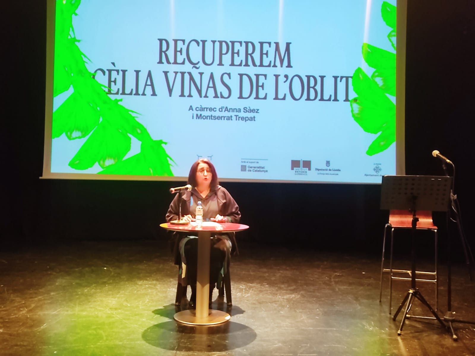 Anna Sàez ha parlat sobre la biografia de Cèlia Viñas