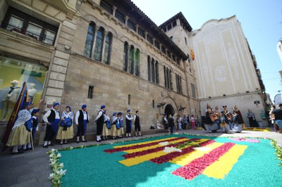 El ball de lluïment dels Cavallets del Corpus.