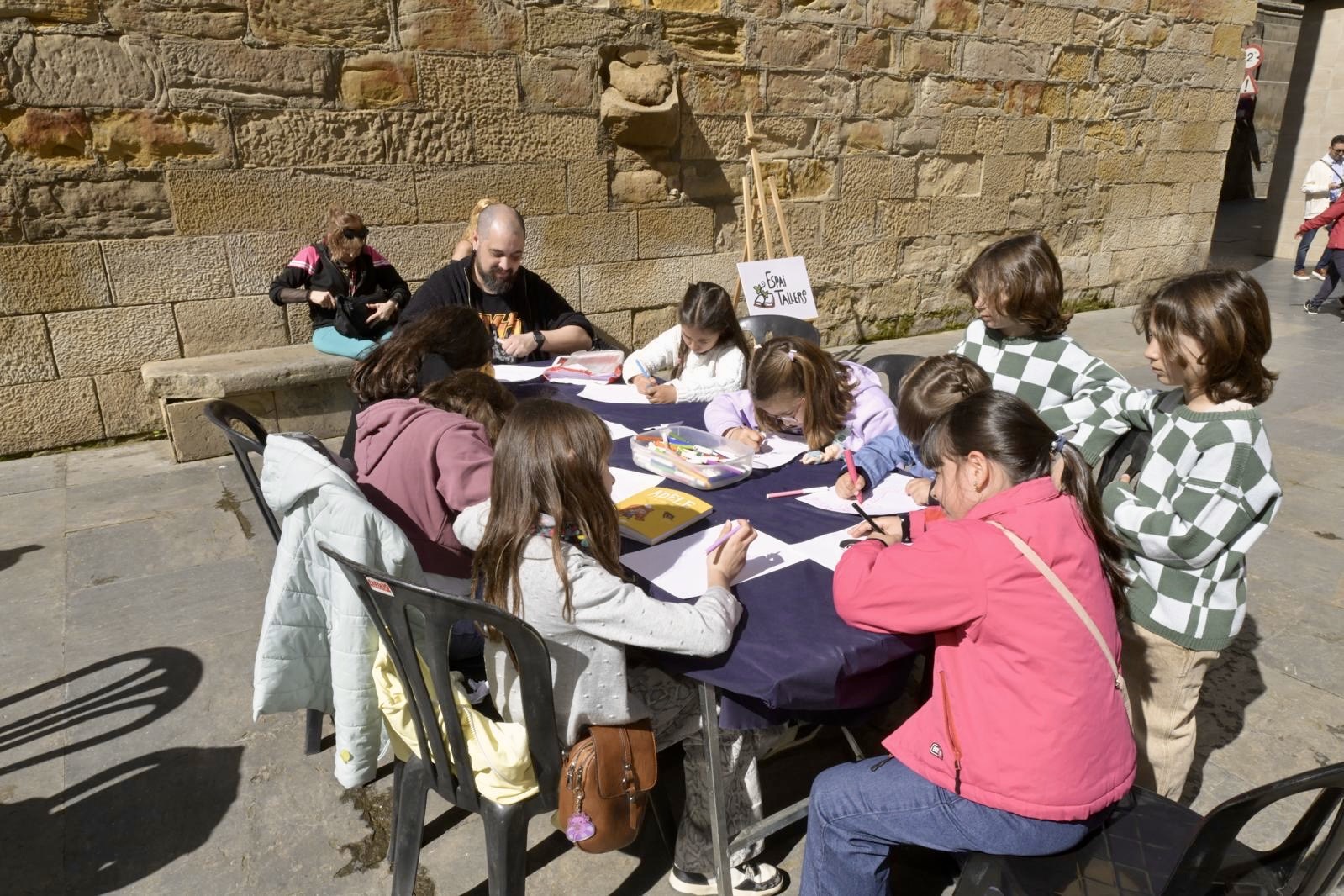 Un dels tallers, al Pati de les Comèdies