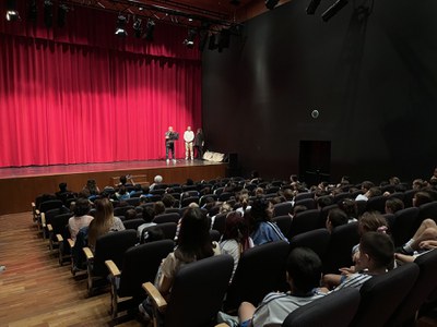 L'acte ha tingut lloc al Teatre de l'Escorxador.