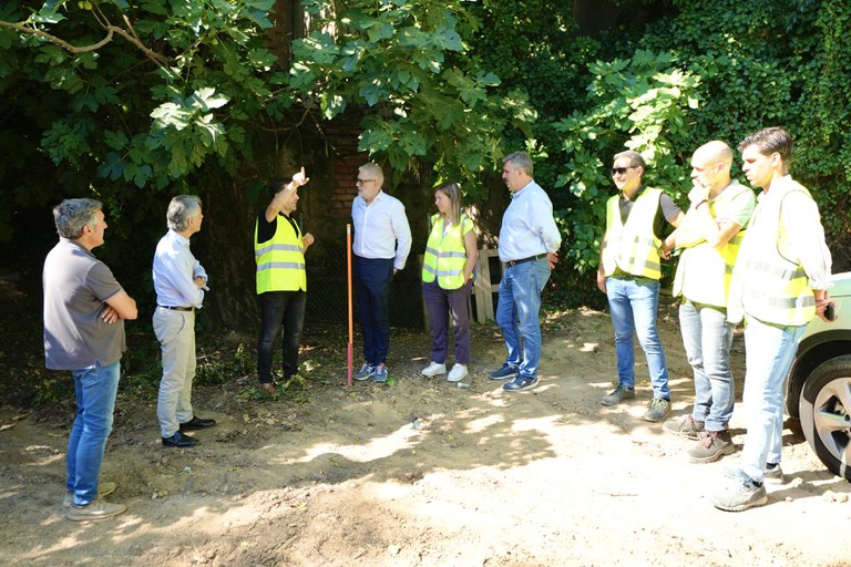 L'alcalde ha visitat també el punt on s'instal·larà l'estació de bombament