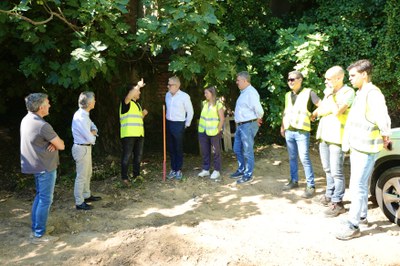 L'alcalde ha visitat també el punt on s'instal·larà l'estació de bombament.