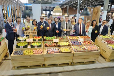 El ministre d’Agricultura, Pesca i Alimentació, Luis Planas, ha visitat la 70ª edició de la Fira de Sant Miquel i 39ª edició d’Eurofruit..
