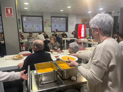El menú que s'ofereix és equilibrat i de proximitat.
