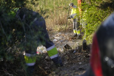 Un moment de l'actuació de neteja d'aquest matí.