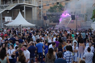 La pista de la Panera ha acollit aquesta tarda diverses sessions de DJ..