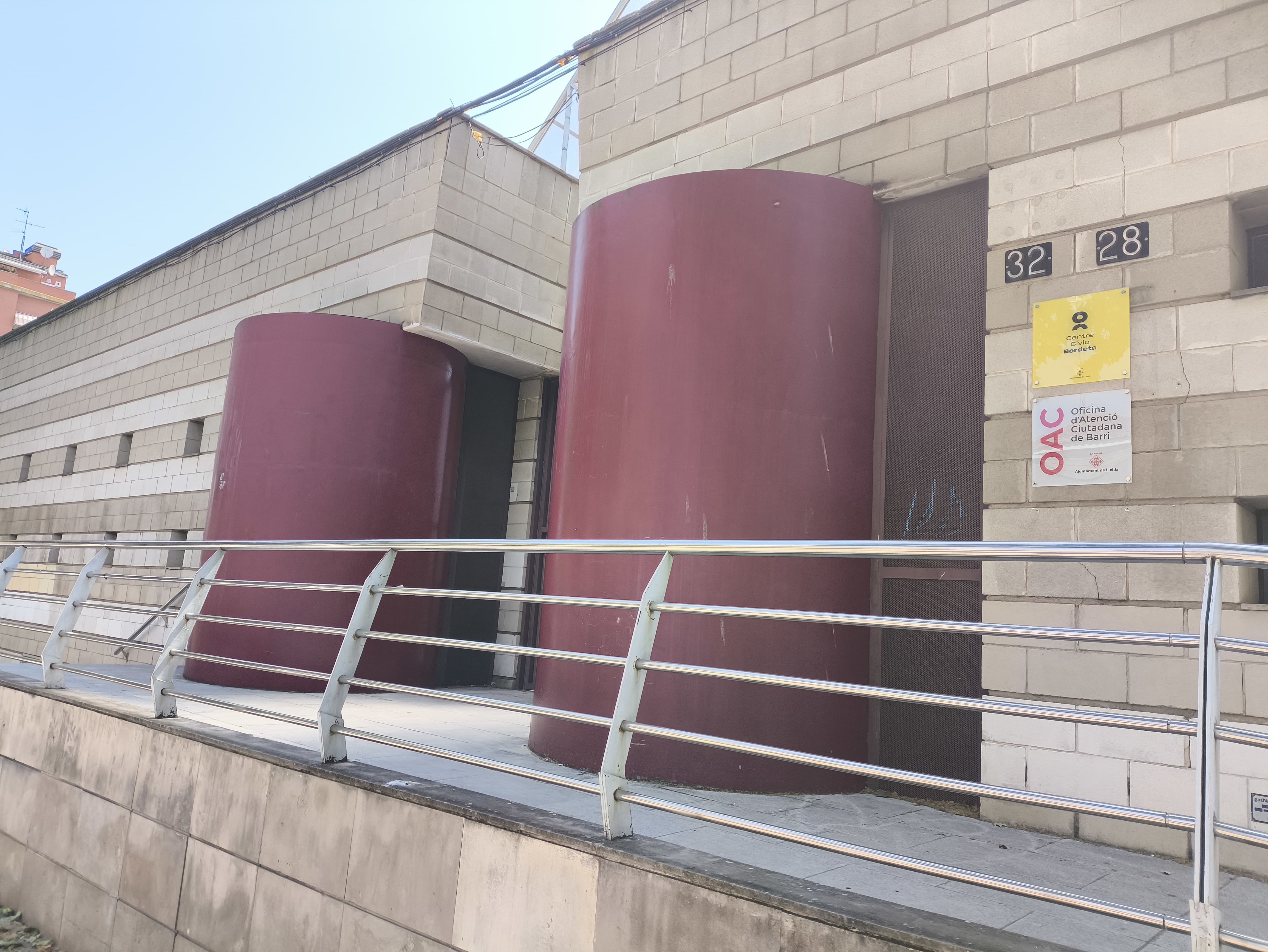 L'OAC de Barri, ubicada al Centre Cívic de la Bordeta, és la primera oficina de barri a Lleida