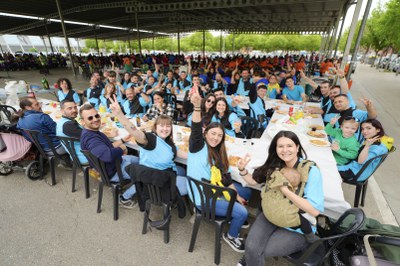 La festa ha reunit a les colles de les festes de Pardinyes.