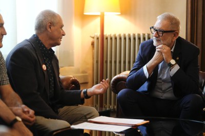 Durant la reunió, la FAVLL s'ha compromès a enviar a alcaldia un decàleg de prioritats i línies d'actuació per a Lleida..