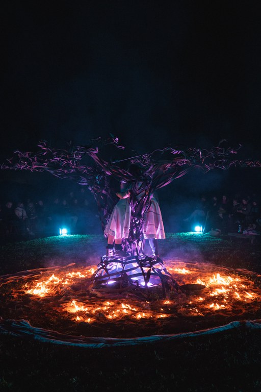 El cicle d’hivern s’ha dut a terme a l’interior i exterior del local social de l’AV de Rufea i ha comptat amb les propostes artístiques d’ "Olea", de la Companyia Visitants i un concert de Maria Jaume