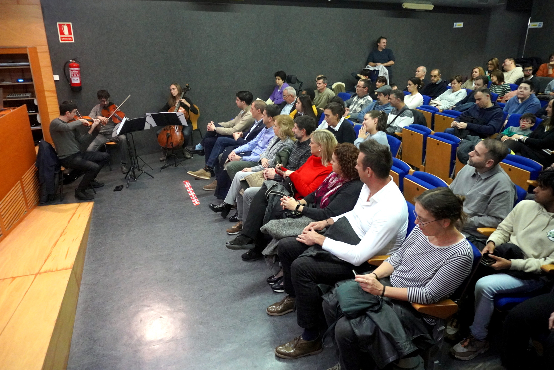 El trio Orfeu ha interpretat unes peces musicals a l'acte