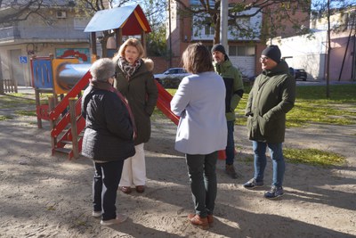 La tinenta d'alcalde Begoña Iglesias ha visitat avui les tasques a la Bordeta.