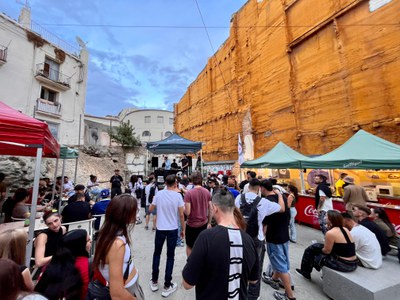 L'escenari del carrer Cavallers ha acollit la 7a edició del Festival Cultura Urbana.