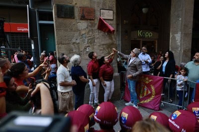 L'alcalde, Fèlix Larrosa, la tinenta d'alcalde, Carme Valls, el regidor de Festes, Xavi Blanco, i la presidenta i cap de colla de Castellers de Lleid….