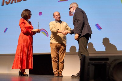 Lliurament del Premi Honorífic a Isabel Herguera, que ha recollit en el seu nom Gianmarco Serra..