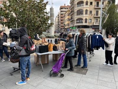 En total hi haurà una vintena de parades amb descomptes entre avui i demà a la Zona Alta.