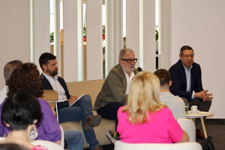 Larrosa, Enjuanes i Farré en un moment de la trobada