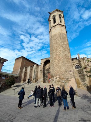 Per a realitzar una visita guiada és imprescindible reservar a Turisme de Lleida.