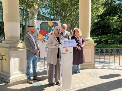 Carme Valls ha explicat el dispositiu de prevenció contra les violències masclistes i LGBTI-fòbiques.