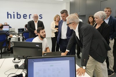 Es tracta de la consultoria tecnològica Hiberus, especialitzada en tecnologies de la informació i la comunicació, que actualment compta amb 50 trebal….