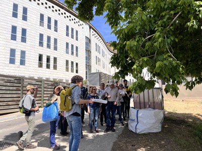 Les persones assistents van poder seguir les explicacions del tècnic municipal encarregat de l'activitat.