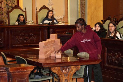 Els maons de foam han servit per a escenificar els missatges dels infants i joves.