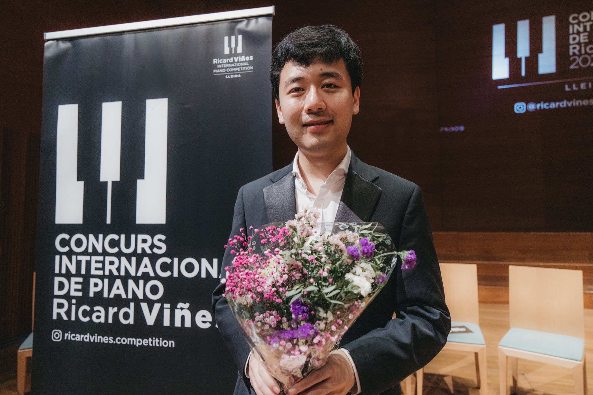 El guanyador, Yuanfan Yang