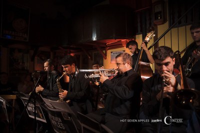 <bound method DexterityContent.Title of <Event at /fs-paeria/paeria/es/actualidad/agenda/hot-seven-apples-jazz>>.