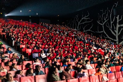 Hoy han comenzado las sesiones escolares en la Llotja.