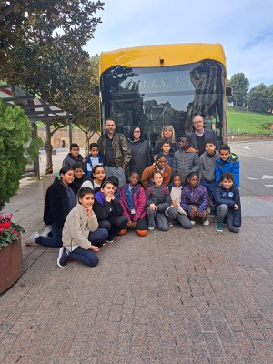 <bound method DexterityContent.Title of <NewsItem at /fs-paeria/paeria/es/actualidad/noticias/cerca-de-650-alumnos-y-profesores-participan-en-la-actividad-sube-al-autobus>>.