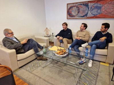 Imagen de la reunión del alcalde con los miembros de Liderem.