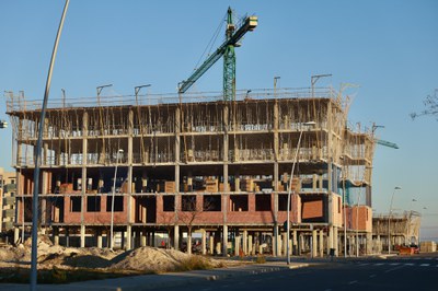 121 viviendas de alquiler social distribuidas en 4 edificios en el barrio de los Mangraners gracias a la colaboración público-privada.