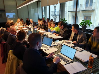 Imagen de la reunión de la comisión de seguimiento de hoy.