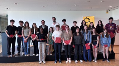 Esta tarde se ha hecho la entrega de premios del XX Concurso Periodístico Josep Pernau en la Llotja.