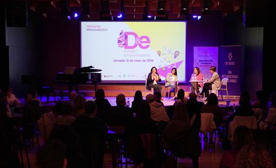 Jornada D&E Mujeres y Emprendimiento, en el Orfeó de Lleida, impulsada por la Paeria..