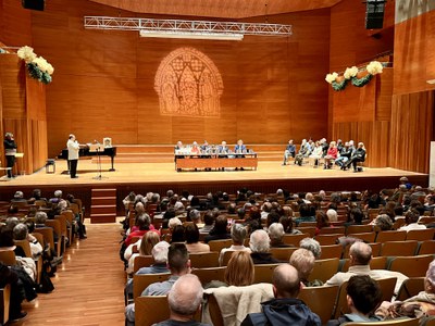 Inicio de la clausura del Ciclo de Navidad 2024 de la Agrupación Ilerdense de Belenistas en el Auditorio Enric Granados.