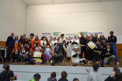 Los ganadores del concurso de disfraces del Carnaval de La Bordeta.