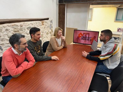 <bound method DexterityContent.Title of <NewsItem at /fs-paeria/paeria/es/actualidad/noticias/la-concejala-de-agenda-urbana-y-espacio-agrario-y-sostenibilidad-begona-iglesias-visita-la-sede-de-la-cooperativa-abrint-portes>>.