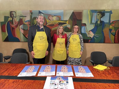 La concejala de Personas Mayores, Salud Pública y Consumo, Anna Miranda, ha presentado la 20ª edición de la Maratón de Sangre de Lérida, junto con el director del Banco de Sangre de Lérida, Juan Manuel Sánchez, y la presidenta de la Asociación de Donantes del Segrià, Anna Rojas.